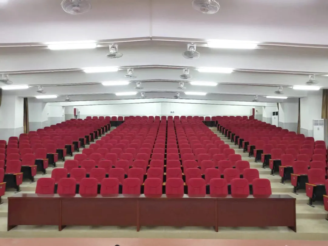 上百所學校選擇祥聚座椅,安全健康學習環境,助力開學季(圖18) 上百所學校選擇祥聚座椅,安全健康學習環境,助力開學季(圖18)